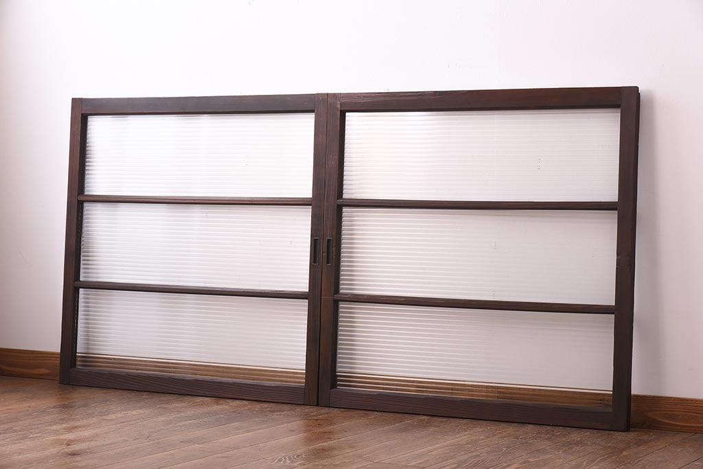 モールガラス戸 アンティーク ガラス 2枚 昭和レトロ 木枠付き レトロ硝子 枠付き 2枚 モールガラス戸 2枚 アンティーク ガラス