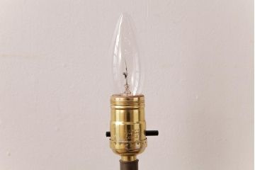 アメリカビンテージ　LEVITON　シャビーシックなスタンドライト(テーブルランプ)
