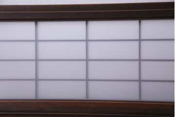 昭和初期　オリジナル花ガラス入り!上質な和の空間を演出するガラス障子戸(格子戸、ガラス戸、引き戸、建具)2枚組