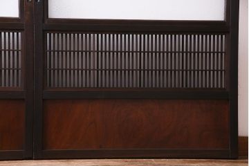 昭和初期　裏障子枠付き　腰板ケヤキ　モダンなデザインガラス入りの格子戸2枚セット(ガラス帯戸、障子戸、引戸)