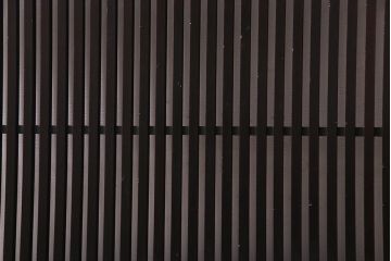 和製アンティーク　上手物　燻された質感が味わい深い格子戸2枚セット(引き戸、建具)