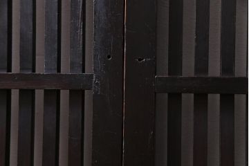 和製アンティーク　上手物　燻された質感が味わい深い格子戸2枚セット(引き戸、建具)