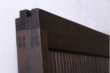 和製アンティーク　腰板ケヤキ材　障子枠付き　和モダンな空間づくりにおすすめな格子戸2枚セット(建具、引き戸)