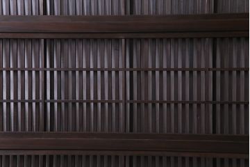 和製アンティーク　腰板ケヤキ材　障子枠付き　和モダンな空間づくりにおすすめな格子戸2枚セット(建具、引き戸)