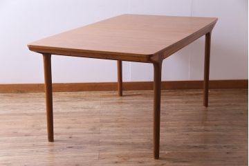 ヴィンテージ家具　北欧ビンテージ　A.H.Mackintosh(マッキントッシュ)　スタイリッシュなエクステンションテーブル(ダイニングテーブル)
