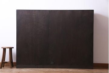 ヴィンテージ家具　ビンテージ　ダークな色合いと重厚な雰囲気が魅力のマス目棚(下駄箱、ロッカー、収納棚)