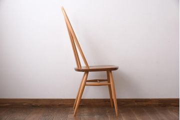 ヴィンテージ家具　イギリスビンテージ　ERCOL(アーコール)　木の温もり溢れるクエーカーチェア(椅子)(1)