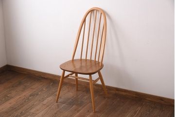 ヴィンテージ家具　イギリスビンテージ　ERCOL(アーコール)　木の温もり溢れるクエーカーチェア(椅子)(1)
