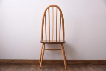 ヴィンテージ家具　イギリスビンテージ　ERCOL(アーコール)　木の温もり溢れるクエーカーチェア(椅子)(1)