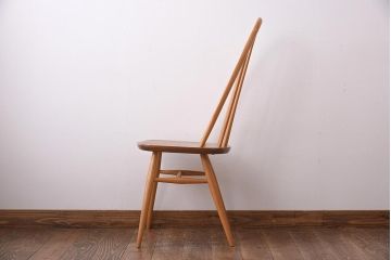 ヴィンテージ家具　イギリスビンテージ　ERCOL(アーコール)　木の温もり溢れるクエーカーチェア(椅子)(2)