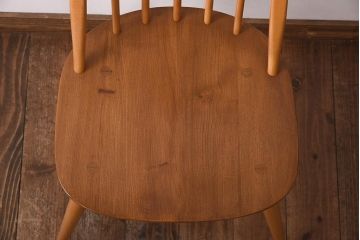 ヴィンテージ家具　イギリスビンテージ　ERCOL(アーコール)　木の温もり溢れるクエーカーチェア(椅子)(2)