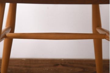 ヴィンテージ家具　イギリスビンテージ　ERCOL(アーコール)　木の温もり溢れるクエーカーチェア(椅子)(3)