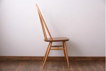 ヴィンテージ家具　イギリスビンテージ　ERCOL(アーコール)　木の温もり溢れるクエーカーチェア(椅子)