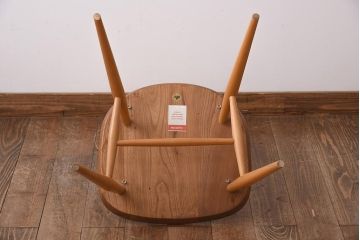 ヴィンテージ家具　イギリスビンテージ　ERCOL(アーコール)　木の温もり溢れるクエーカーチェア(椅子)