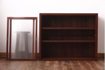 レトロ家具　和製アンティーク　当店オリジナル紋様ガラス　レトロな雰囲気がお洒落なガラス戸棚(収納棚、食器棚)