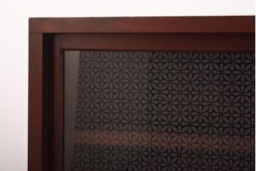 レトロ家具　和製アンティーク　当店オリジナル紋様ガラス　レトロな雰囲気がお洒落なガラス戸棚(収納棚、食器棚)