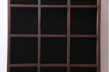 レトロ家具　昭和レトロ　5×3マス　脚付リメイク　正方形のマス目がすっきりとした印象の収納棚(マス目棚、飾り棚、オープンラック)