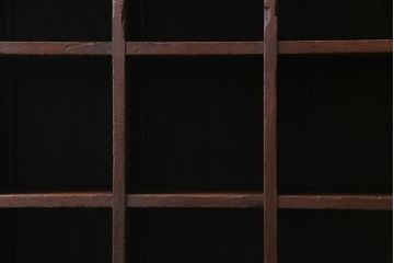 レトロ家具　昭和レトロ　5×3マス　脚付リメイク　正方形のマス目がすっきりとした印象の収納棚(マス目棚、飾り棚、オープンラック)
