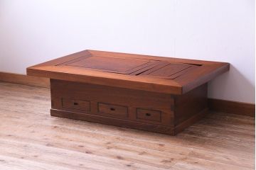 アンティーク雑貨　中古　民芸家具　四尺　鮮明なケヤキの杢目が楽しめる長火鉢(関西火鉢、囲炉裏、座卓)