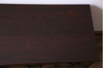 アンティーク家具　和製アンティーク　リメイク　前面栗材　細かな装飾の金具が目を引く米沢箪笥ローボード(ローチェスト、引き出し、和タンス)