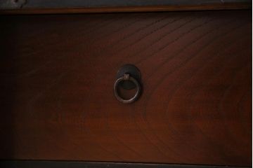 アンティーク家具　明治期　三尺　前面ケヤキ材　渋さと上品さが織り交じる小振りな整理箪笥(時代箪笥)