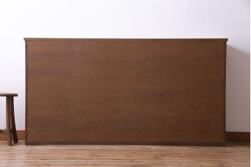 レトロ家具　昭和レトロ　素朴な木味が懐かしい雰囲気を醸し出すロッカー(下駄箱、マス目棚、収納棚)(2)