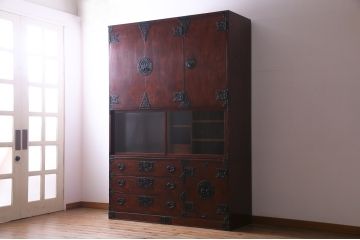 中古　岩谷堂箪笥　特注品　収納力と存在感抜群!大迫力の収納棚(キャビネット、戸棚、茶棚、飾り棚、店舗什器、上下バラ売り可能)(定価約140万円)(R-032938)