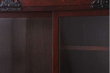 中古　岩谷堂箪笥　特注品　収納力と存在感抜群!大迫力の収納棚(キャビネット、戸棚、茶棚、飾り棚、店舗什器、上下バラ売り可能)(定価約140万円)(R-032938)