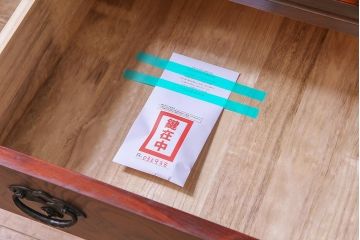 中古　岩谷堂箪笥　特注品　収納力と存在感抜群!大迫力の収納棚(キャビネット、戸棚、茶棚、飾り棚、店舗什器、上下バラ売り可能)(定価約140万円)(R-032938)