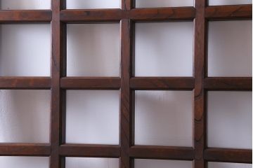 和製アンティーク　明治大正期　総ケヤキ材で作られた和モダンな印象のガラス入り蔵戸(建具、引き戸、玄関戸)