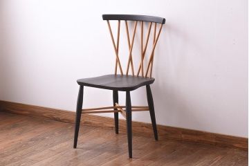 イギリスビンテージ　ペイント家具　ERCOL(アーコール)　シックなカラーが格好いいエックスバックチェア(クロスバックチェア)