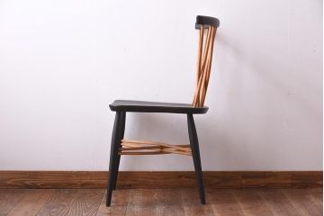 イギリスビンテージ　ペイント家具　ERCOL(アーコール)　シックなカラーが格好いいエックスバックチェア(クロスバックチェア)