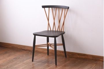 イギリスビンテージ　ペイント家具　ERCOL(アーコール)　シックなカラーが格好いいエックスバックチェア(クロスバックチェア)(1)