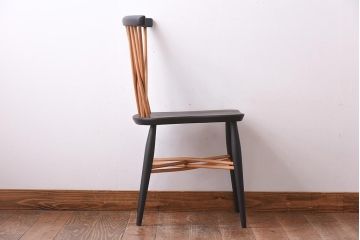 イギリスビンテージ　ペイント家具　ERCOL(アーコール)　シックなカラーが格好いいエックスバックチェア(クロスバックチェア)(1)