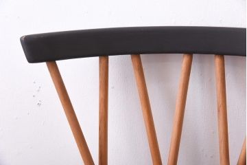 イギリスビンテージ　ペイント家具　ERCOL(アーコール)　シックなカラーが格好いいエックスバックチェア(クロスバックチェア)(1)