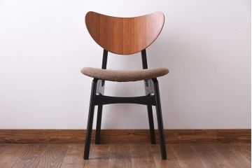 ヴィンテージ家具　北欧ビンテージ　G-PLAN(ジープラン)　ミッドセンチュリーな雰囲気が格好いいバタフライチェア(ダイニングチェア)