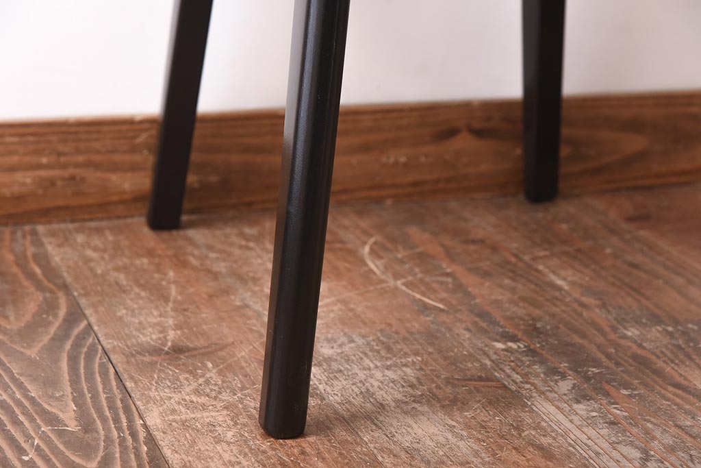 ヴィンテージ家具　北欧ビンテージ　G-PLAN(ジープラン)　ミッドセンチュリーな雰囲気が格好いいバタフライチェア(ダイニングチェア)