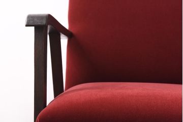 アンティーク家具　和製アンティーク　ナラ材　落ち着いた赤い座面が存在感を放つ一人掛けソファ(アームチェア)