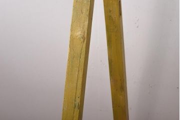 アンティーク雑貨　ペイント家具　シャビーな風合いがおしゃれなイーゼル(画架)