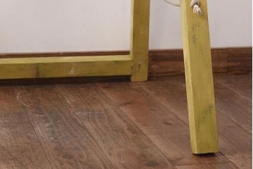 アンティーク雑貨　ペイント家具　シャビーな風合いがおしゃれなイーゼル(画架)