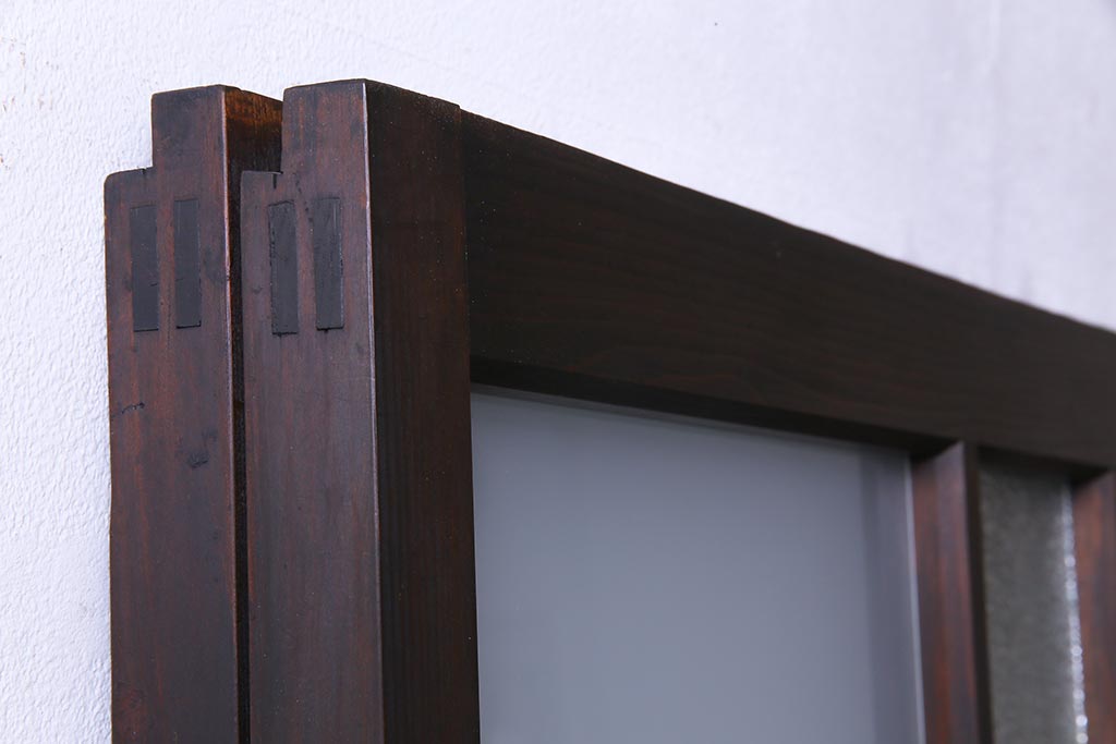 和製アンティーク　昭和初期　ダイヤガラス入り　和モダンな雰囲気漂う味わい深いガラス戸2枚セット(建具、引き戸)