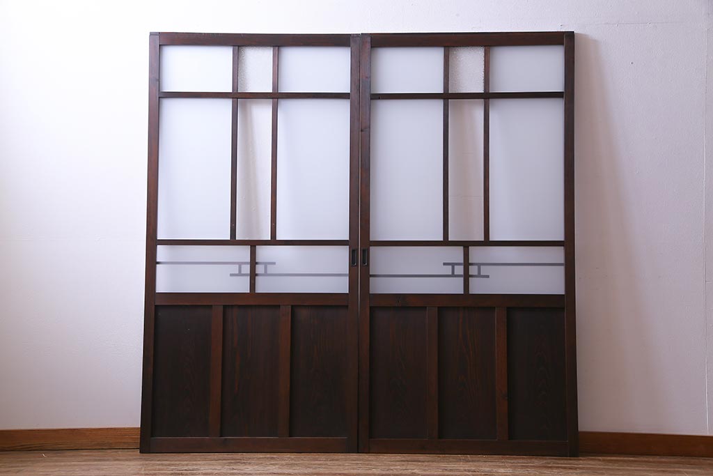 和製アンティーク　昭和初期　ダイヤガラス入り　和モダンな雰囲気漂う味わい深いガラス戸2枚セット(建具、引き戸)