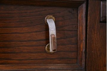 アンティーク家具　イギリスアンティーク　オーク材　ステンドグラスの入ったシックなビューローブックケース(ライティングビューロー、本箱、チェスト)