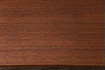 ヴィンテージ家具　北欧ビンテージ　曲線と直線のバランスがおしゃれなセンターテーブル(ローテーブル)