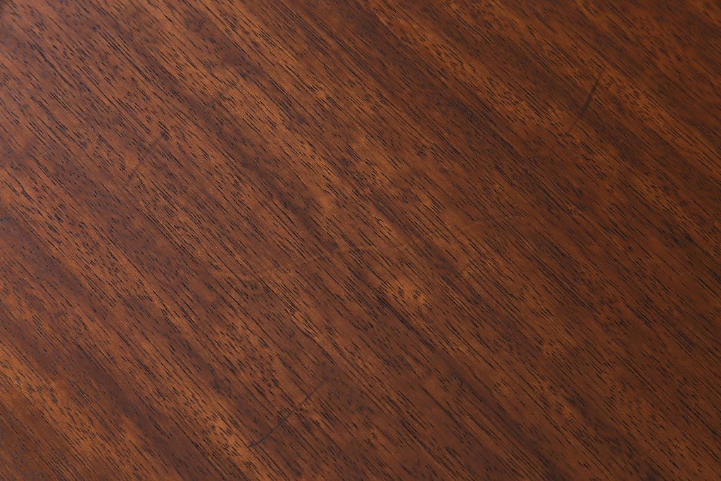 ヴィンテージ家具　北欧ビンテージ　曲線と直線のバランスがおしゃれなセンターテーブル(ローテーブル)