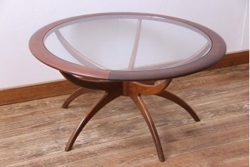 ヴィンテージ家具　北欧ビンテージ　G-plan(ジープラン)　チーク材　スタイリッシュな存在感を放つスパイダーコーヒーテーブル(センターテーブル)