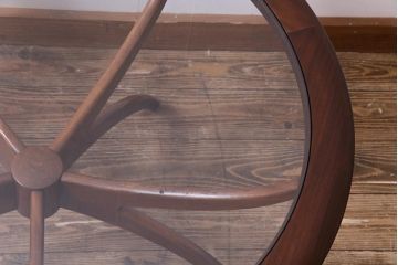 ヴィンテージ家具　北欧ビンテージ　G-plan(ジープラン)　チーク材　スタイリッシュな存在感を放つスパイダーコーヒーテーブル(センターテーブル)