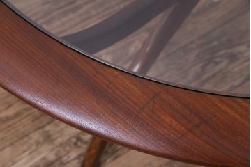 ヴィンテージ家具　北欧ビンテージ　G-plan(ジープラン)　チーク材　スタイリッシュな存在感を放つスパイダーコーヒーテーブル(センターテーブル)