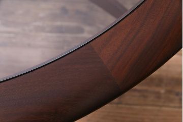 ヴィンテージ家具　北欧ビンテージ　G-plan(ジープラン)　チーク材　スタイリッシュな存在感を放つスパイダーコーヒーテーブル(センターテーブル)