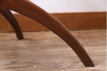 ヴィンテージ家具　北欧ビンテージ　G-plan(ジープラン)　チーク材　スタイリッシュな存在感を放つスパイダーコーヒーテーブル(センターテーブル)